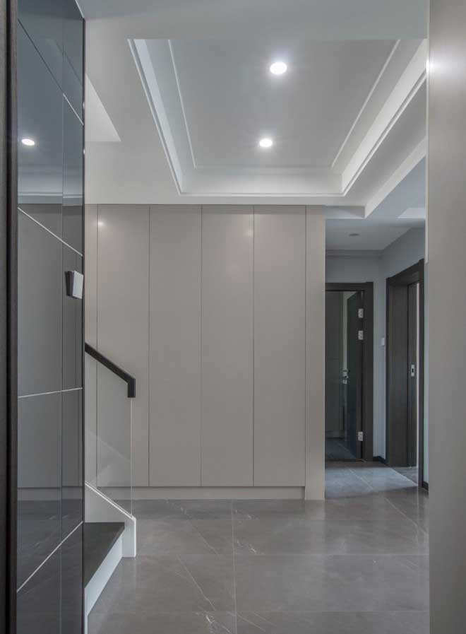 168平現(xiàn)代簡(jiǎn)約復(fù)式家裝案例