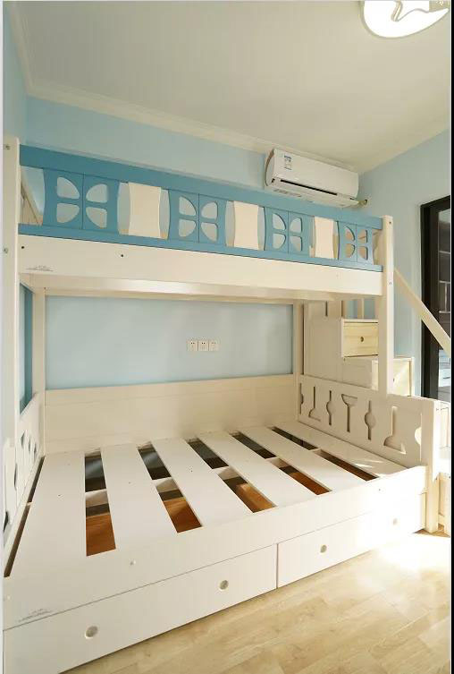 勤城達正大城簡約風(fēng)裝修，原木色系好清爽